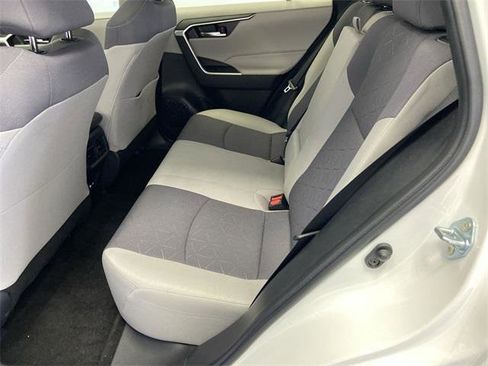 Certified 2024 Toyota RAV4 XLE w/ Convenience Package image 32