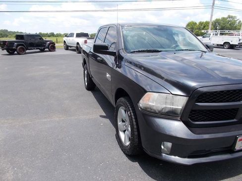 Used 2014 RAM 1500 Express image 10