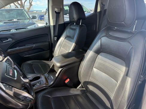 Used 2017 GMC Canyon Denali image 22