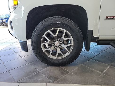 Used 2018 GMC Canyon All Terrain image 15