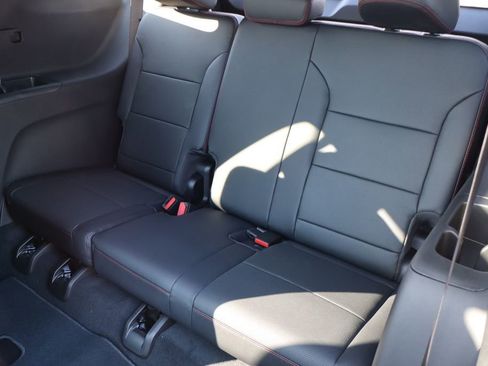 New 2026 Chevrolet Traverse RS w/ LPO, Floor Liner Package image 48