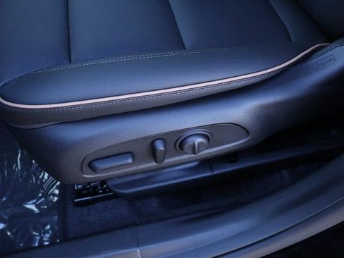 New 2026 Buick Envista Sport Touring FWD image 20