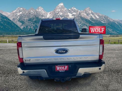 Used 2017 Ford F350 Lariat w/ Lariat Ultimate Package AWD/4WD image 6