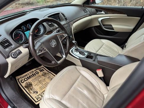 Used 2013 Buick Regal Premium image 9