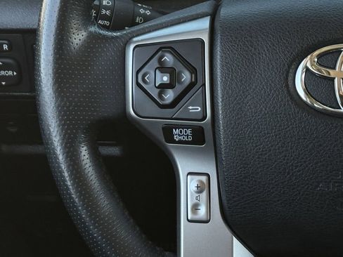 Used 2018 Toyota 4Runner Limited image 14