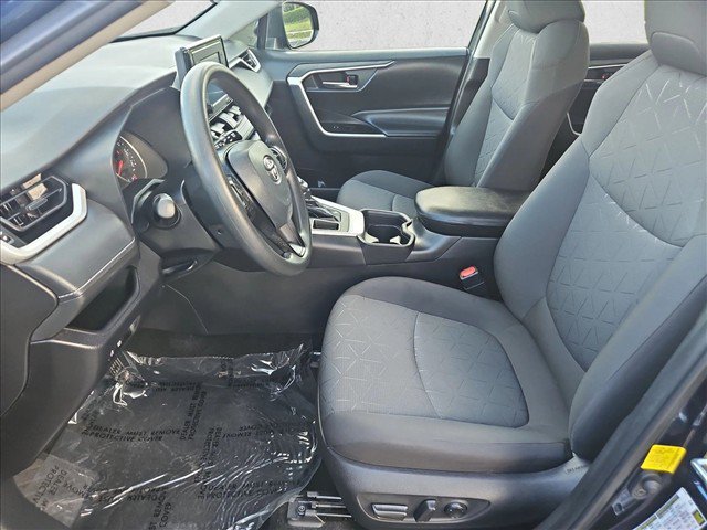 Certified 2021 Toyota RAV4 XLE FWD image 15