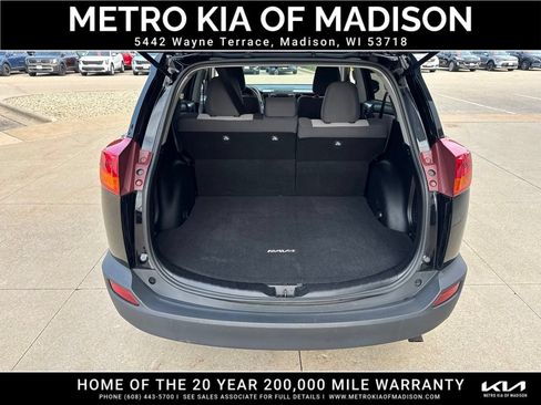 Used 2015 Toyota RAV4 XLE AWD/4WD image 32