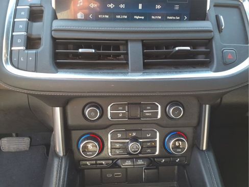 Used 2022 Chevrolet Tahoe LT AWD/4WD image 23