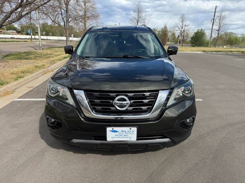 Used 2017 Nissan Pathfinder SL image 5