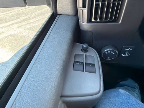New 2025 Chevrolet Express 2500 w/ Driver Convenience Package image 27