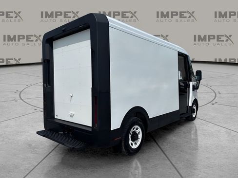 Used 2024 Chevrolet Brightdrop 400 w/ Commercial Equipment Package AWD/4WD image 5