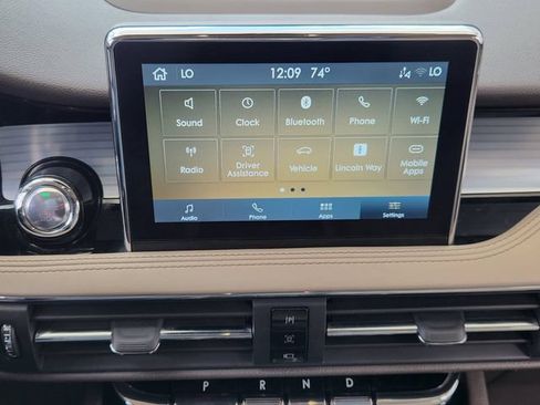 Used 2021 Lincoln Corsair FWD image 13
