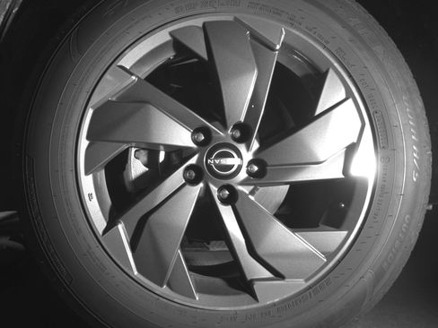 Used 2025 Nissan Rogue SV image 12