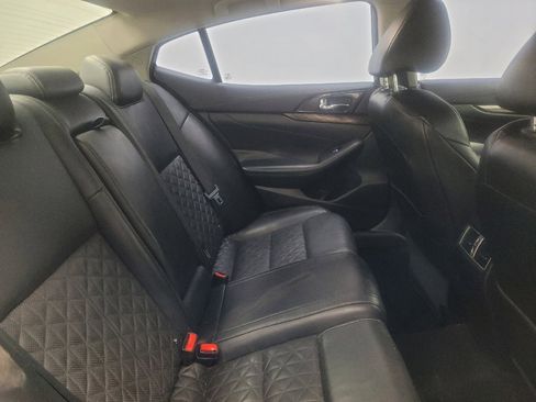 Used 2016 Nissan Maxima Platinum image 19