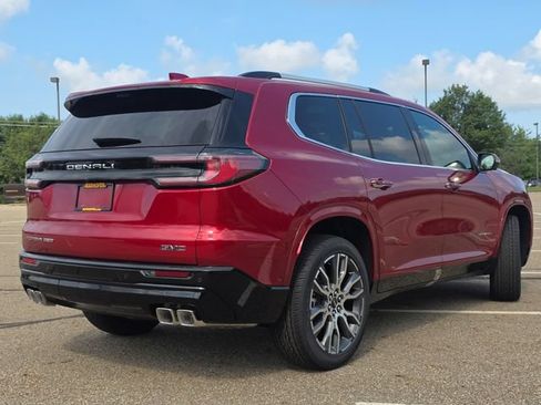 New 2026 GMC Acadia Denali Ultimate AWD/4WD image 17
