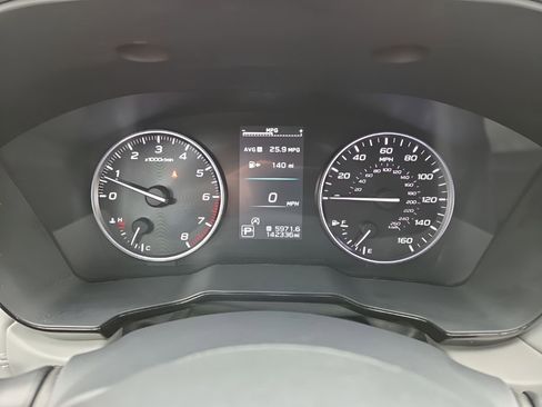 Used 2022 Subaru Outback Premium image 16