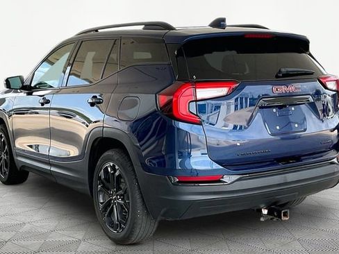 Used 2022 GMC Terrain SLT w/ Elevation Edition AWD/4WD image 4