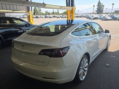 Used 2019 Tesla Model 3 Long Range AWD/4WD image 4