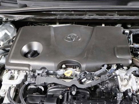 Used 2021 Toyota Camry XSE FWD image 12