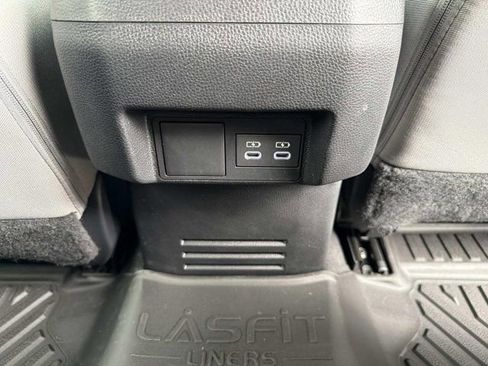 Used 2024 Toyota Tacoma TRD Sport RWD image 20