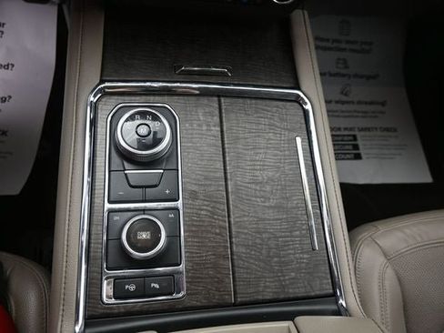 Used 2021 Ford Expedition Limited AWD/4WD image 20
