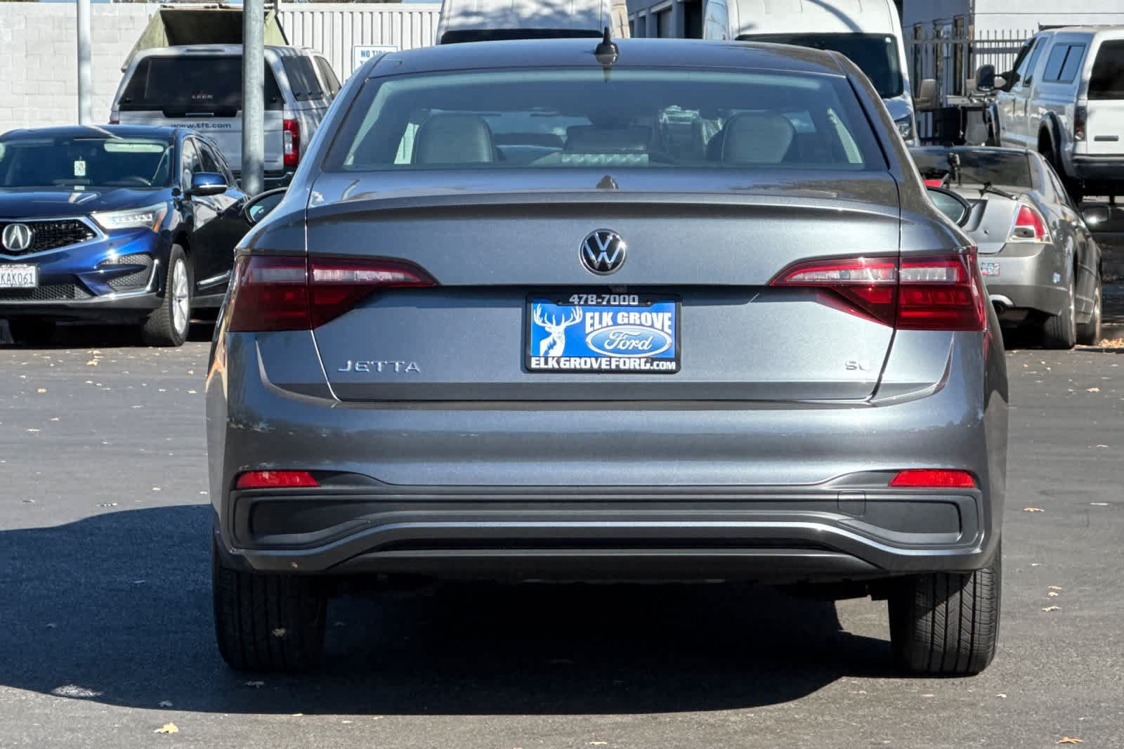 Used 2022 Volkswagen Jetta SE FWD image 7
