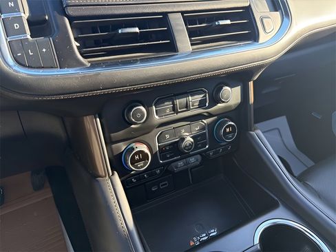 Used 2022 Chevrolet Tahoe High Country image 42