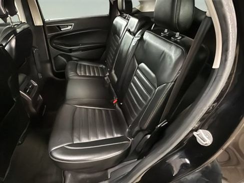 Used 2016 Ford Edge SEL w/ Equipment Group 201A AWD/4WD image 14