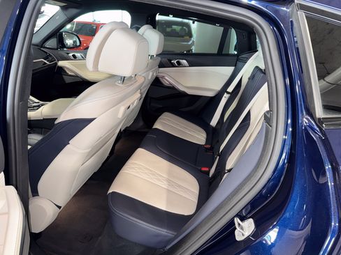Used 2021 BMW X6 M50i w/ Executive Package AWD/4WD image 16