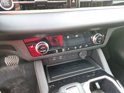 New 2026 Mitsubishi Outlander SE image 58