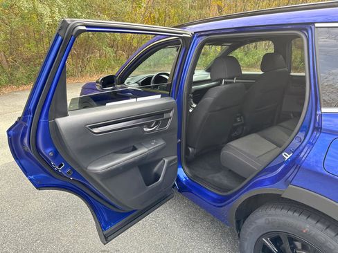 Used 2024 Honda CR-V Sport image 32