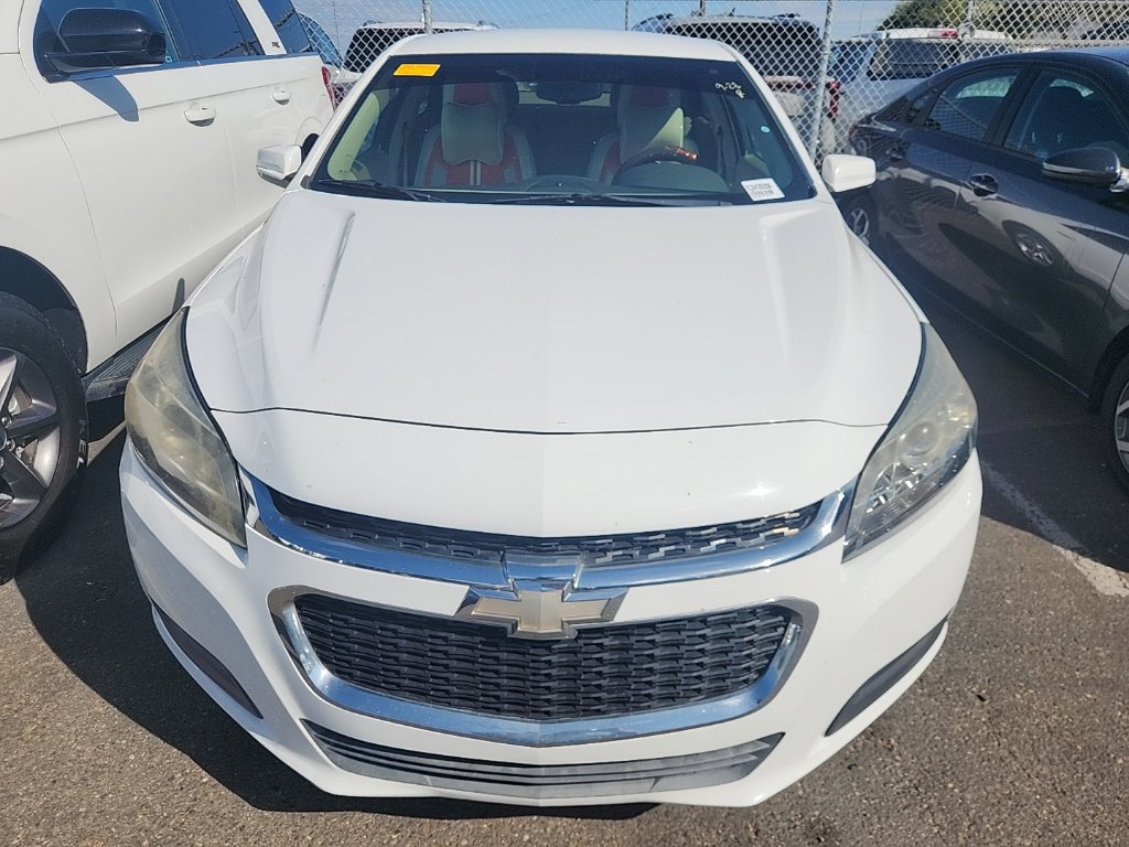 Used 2015 Chevrolet Malibu LT FWD image 2