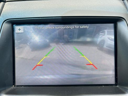 Used 2018 Ford Taurus SEL w/ Equipment Group 201A AWD/4WD image 14