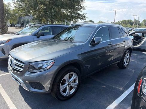 Certified 2018 Mercedes-Benz GLC 300 4MATIC image 1