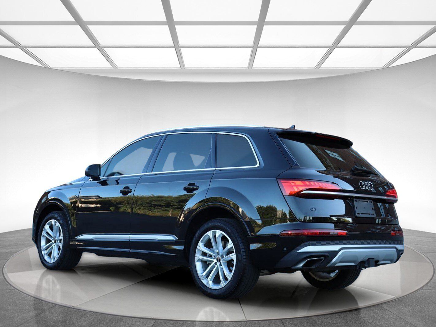 Used 2025 Audi Q7 2.0T Premium AWD/4WD image 8
