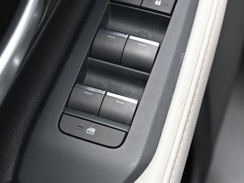 Certified 2024 Toyota Grand Highlander AWD image 13