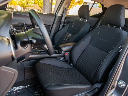 Used 2023 Nissan Kicks SV image 12