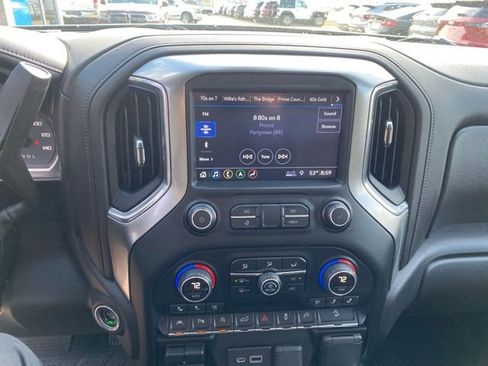 Used 2019 Chevrolet Silverado 1500 LTZ w/ LTZ Premium Package AWD/4WD image 13