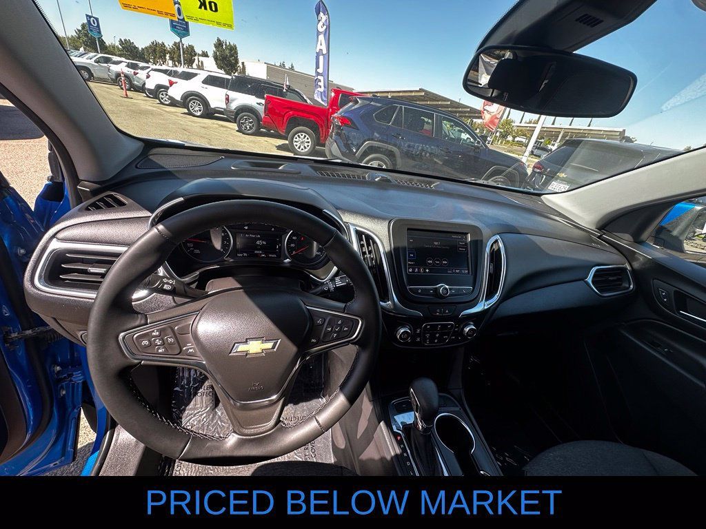 Used 2024 Chevrolet Equinox LT AWD/4WD image 7