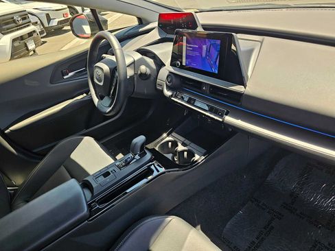 Certified 2026 Toyota Prius XLE FWD image 11