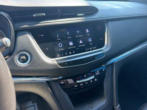 Used 2023 Cadillac XT6 Luxury AWD/4WD image 22