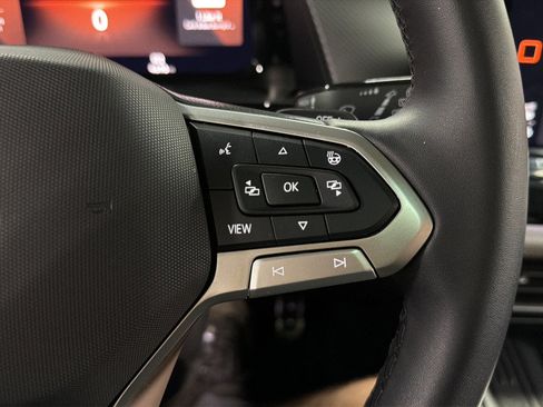 Certified 2026 Volkswagen Atlas Peak Edition AWD/4WD image 24