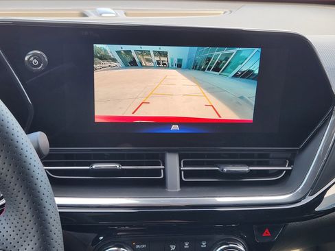 New 2026 Chevrolet Trax RS w/ Sunroof Package image 17