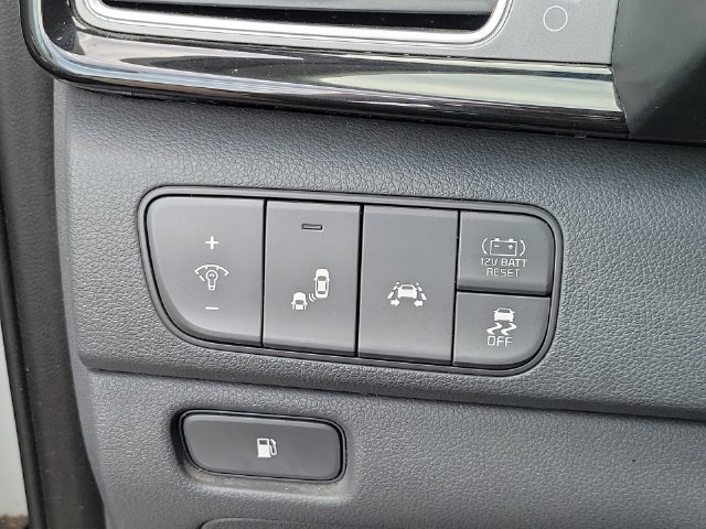 Used 2019 Kia Niro EX FWD image 23