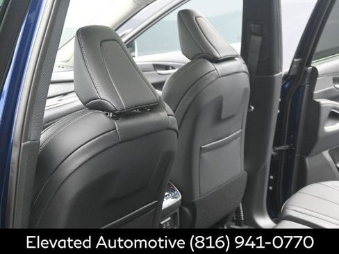 Certified 2026 INFINITI QX60 Luxe w/ Family Package AWD/4WD image 18
