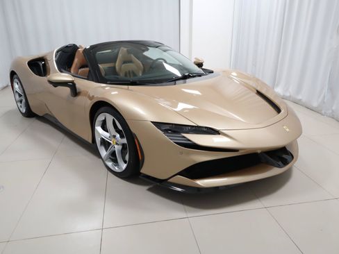 Used 2022 Ferrari SF90 Spider AWD/4WD image 35
