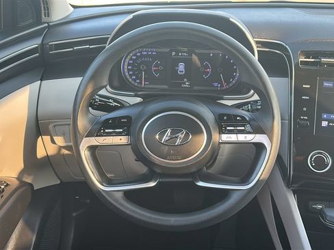 Used 2022 Hyundai Tucson SEL FWD image 22
