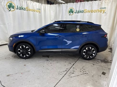 Certified 2023 Kia Sportage X-Line w/ X-Line Premium Package image 6