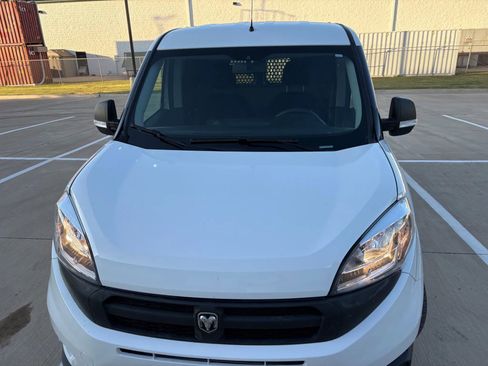 Used 2022 RAM ProMaster City Tradesman image 3