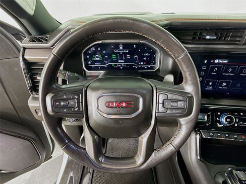 Used 2023 GMC Sierra 1500 AT4 w/ AT4 Premium Package image 12